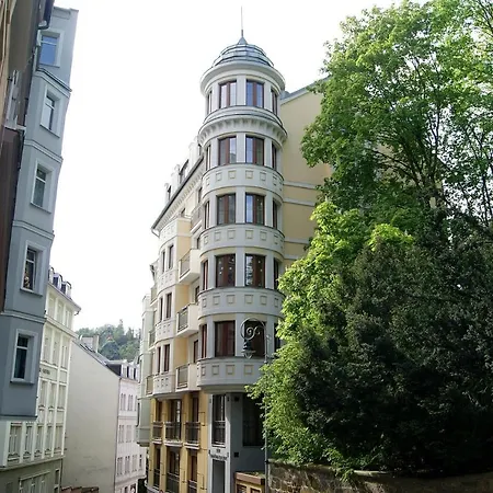 Karlovy Vary, Dum U Mari Magdaleny - 100 M Od Vridla *