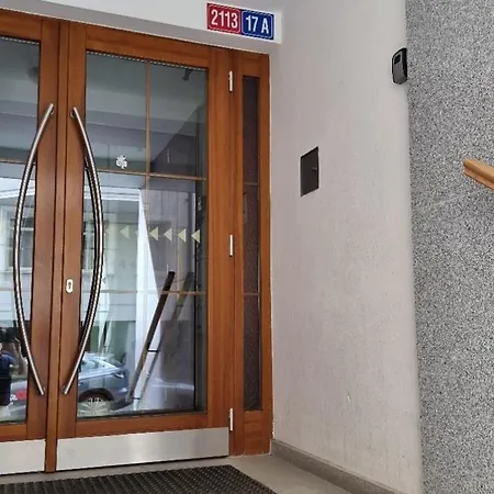 Karlovy Vary, Dum U Mari Magdaleny - 100 M Od Vridla Apartment